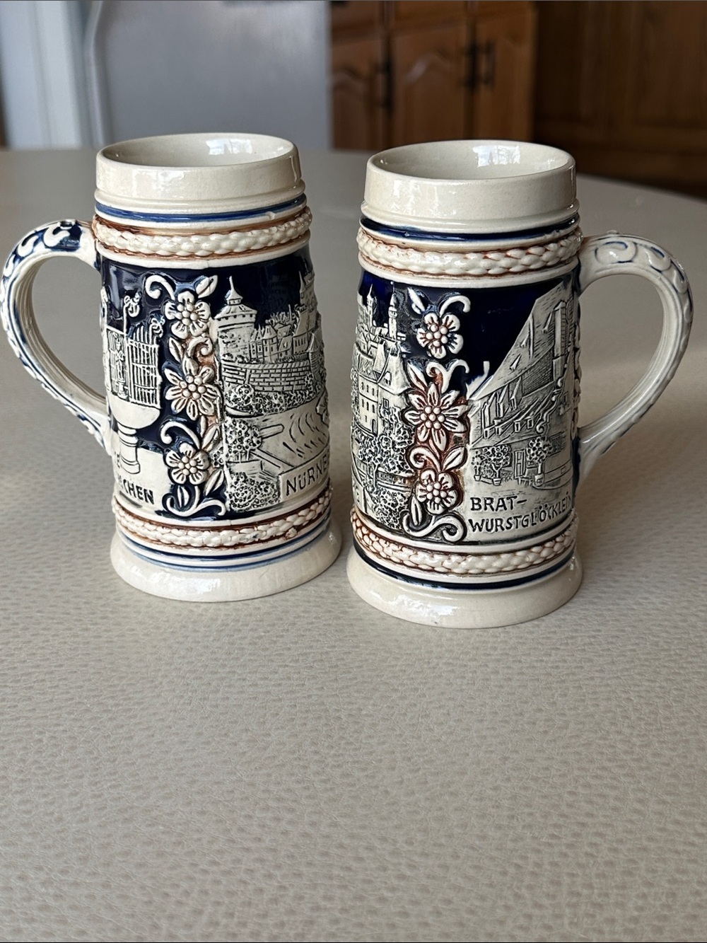 Set of Vintage Wekara German Beer Steins
- Nurnberg - Bratwurstglocklein